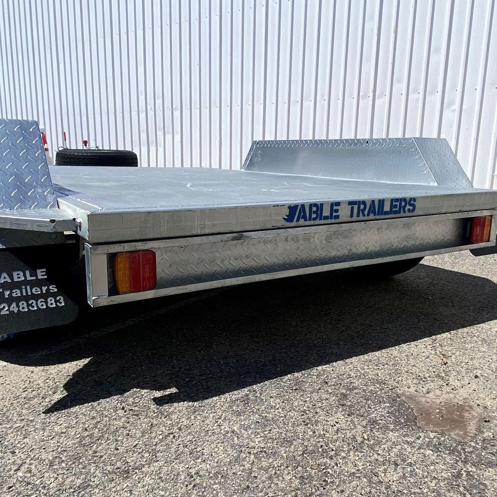 8x5 Well Deck Flatbed Trailer 2000kg